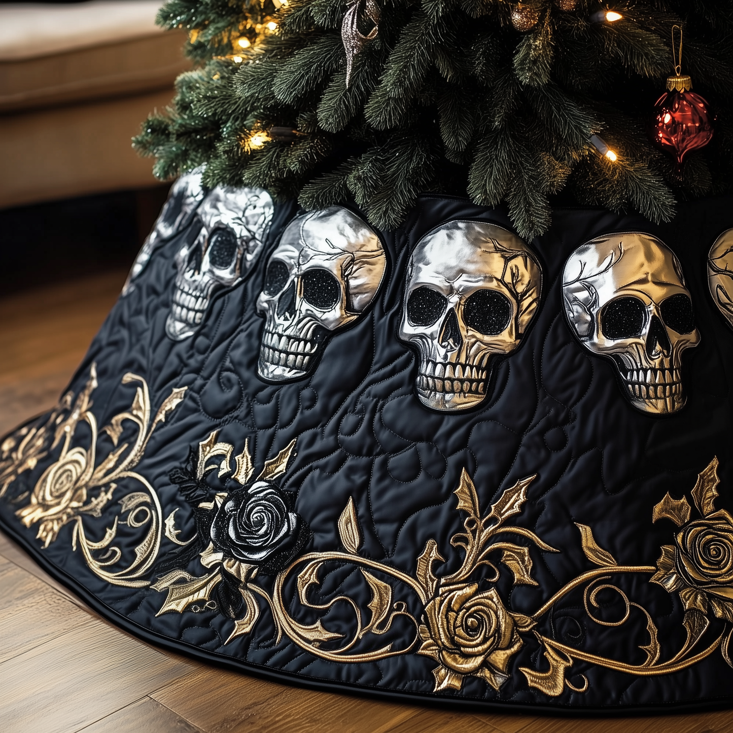 Elegant Skull Quilted Tree Skirt GFTOTP1158