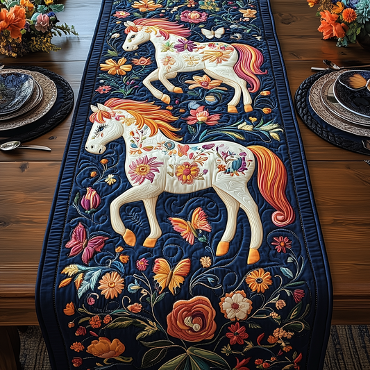 Festive Horse Quilted Table Runner GFTOTP3146